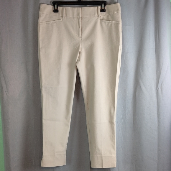 LOFT Pants - LOFT Cream Ankle Pants